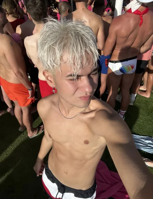 Avan Lee photo 5, european, athletic, blonde hair, 175 cm, 58 kg, Hong Kong