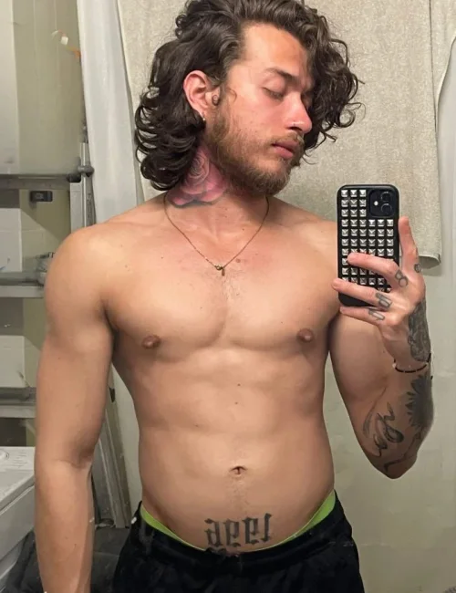 Tate photo 1, european, average, brunette, 175 cm, 68 kg, Hong Kong