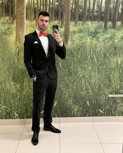 Golden photo 1, european, average, brunette, 185 cm, 77 kg, Hong Kong