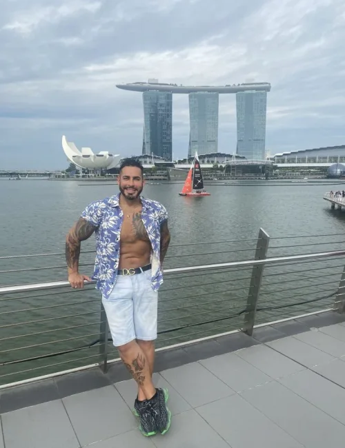 Viktor photo 4, asian, average, brunette, 180 cm, 79 kg, Hong Kong