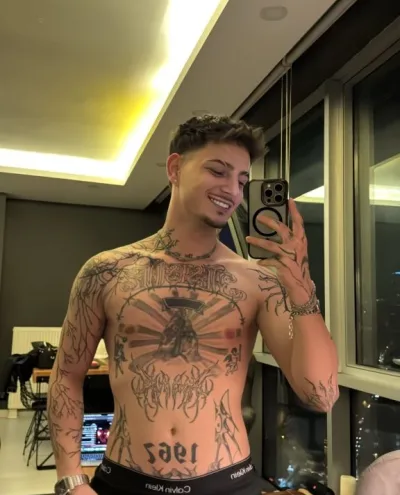 Cem photo 1, asian, average, brunette, 175 cm, 70 kg, Hong Kong