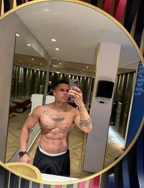 Tommy photo 5, asian, curvy, black hair, 180 cm, 93 kg, Hong Kong