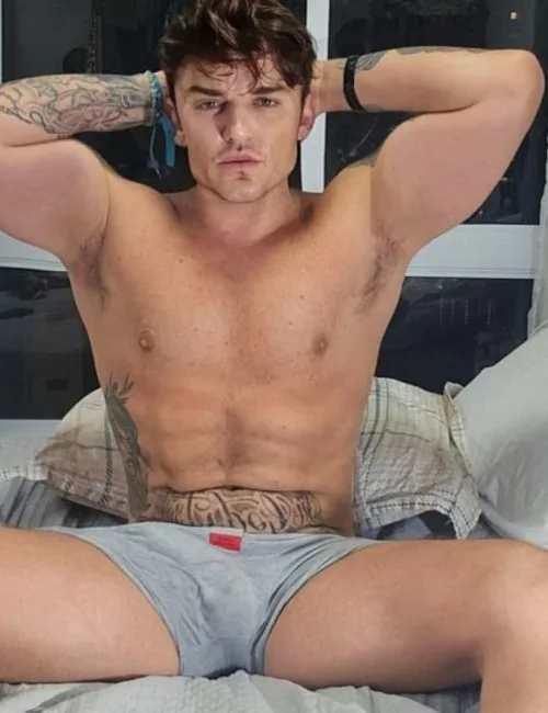 Vince photo 12, asian, average, brunette, 185 cm, 83 kg, Hong Kong