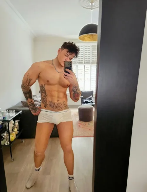 Vince photo 4, asian, average, brunette, 185 cm, 83 kg, Hong Kong