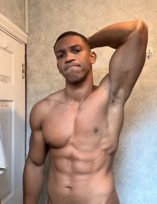 Sebastian photo 6, ebony, curvy, black hair, 183 cm, 90 kg, Hong Kong