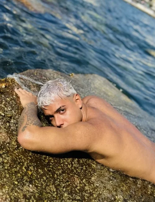 Lorenzo photo 1, asian, athletic, blonde hair, 170 cm, 56 kg, Hong Kong