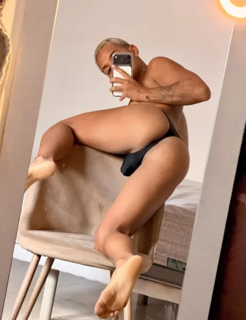 Lorenzo photo 18, asian, athletic, blonde hair, 170 cm, 56 kg, Hong Kong