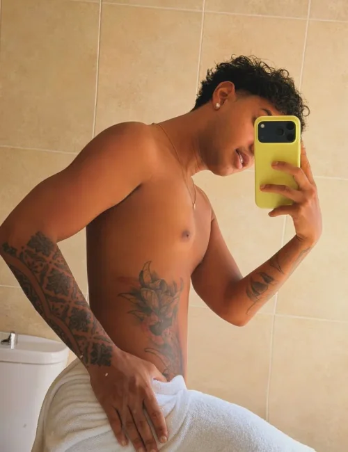 Lorenzo photo 20, asian, athletic, blonde hair, 170 cm, 56 kg, Hong Kong