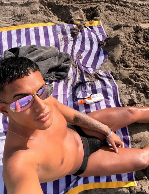 Lorenzo photo 8, asian, athletic, blonde hair, 170 cm, 56 kg, Hong Kong