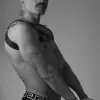 Donato photo 21, european, average, black hair, 183 cm, 79 kg, Hong Kong