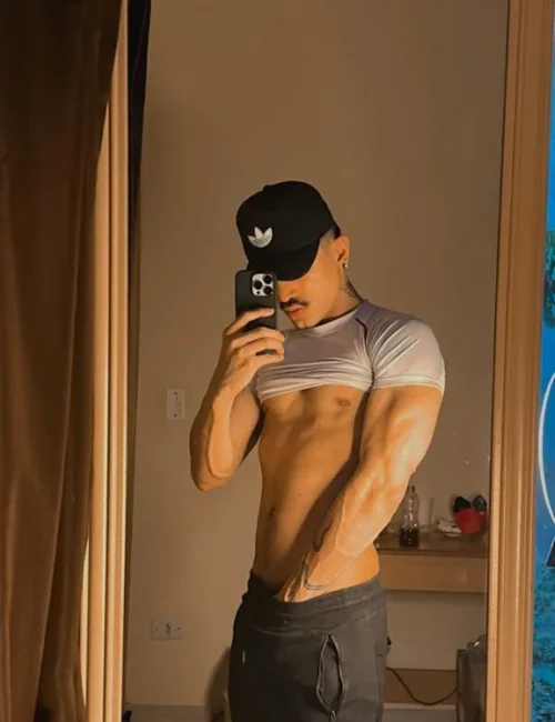 Donato photo 29, european, average, black hair, 183 cm, 79 kg, Hong Kong