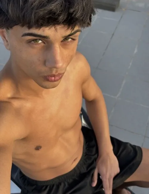 Vasily photo 1, european, athletic, black hair, 178 cm, 63 kg, Hong Kong