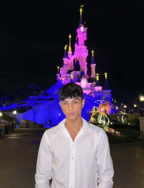 Vasily photo 2, european, athletic, black hair, 178 cm, 63 kg, Hong Kong