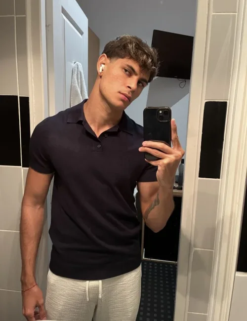 Patrick photo 10, asian, athletic, brunette, 175 cm, 65 kg, Hong Kong