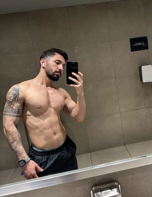 Bayram photo 2, asian, average, black hair, 178 cm, 72 kg, Hong Kong