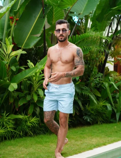 Bayram photo 9, asian, average, black hair, 178 cm, 72 kg, Hong Kong