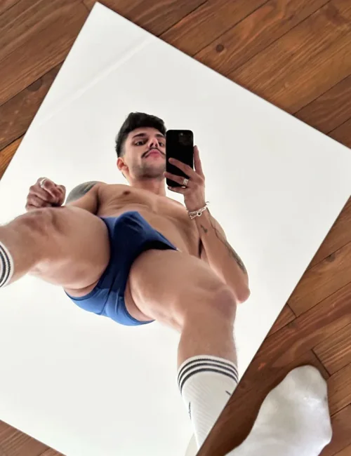 Zejdan photo 10, asian, average, black hair, 183 cm, 77 kg, Hong Kong