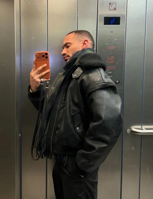 Vidal photo 16, european, average, black hair, 175 cm, 74 kg, Hong Kong