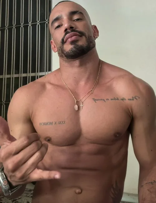 Vidal photo 29, european, average, black hair, 175 cm, 74 kg, Hong Kong
