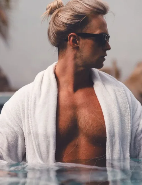 Andre photo 3, european, curvy, brunette, 183 cm, 90 kg, Hong Kong
