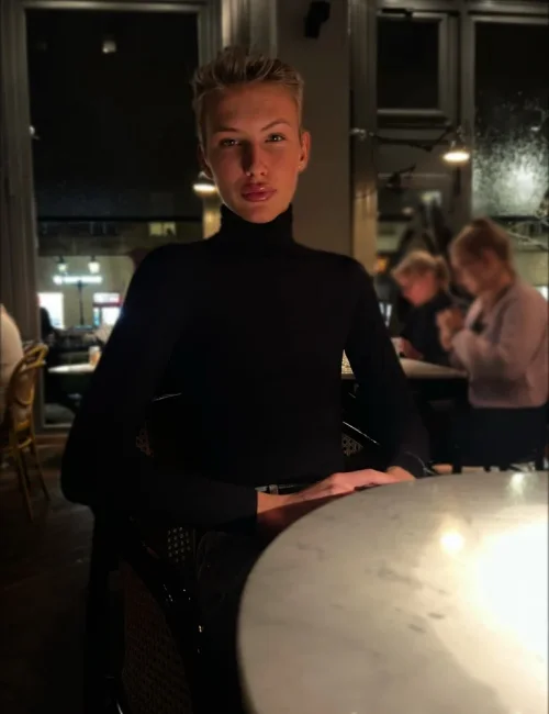 Paul photo 12, european, slim, blonde hair, 188 cm, 58 kg, Hong Kong