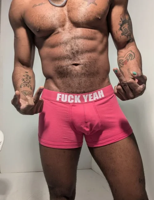 Vance photo 13, european, curvy, black hair, 188 cm, 100 kg, Hong Kong