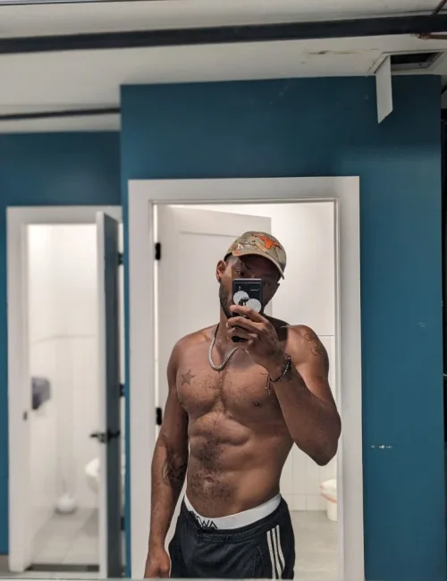 Vance photo 16, european, curvy, black hair, 188 cm, 100 kg, Hong Kong