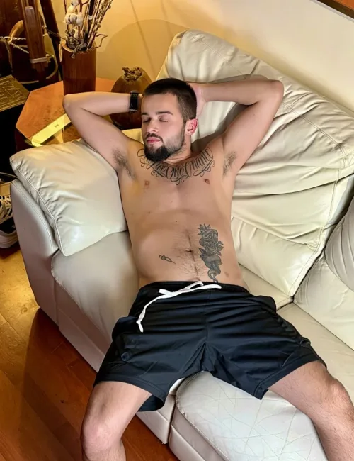 Travis photo 4, european, athletic, black hair, 168 cm, 58 kg, Hong Kong