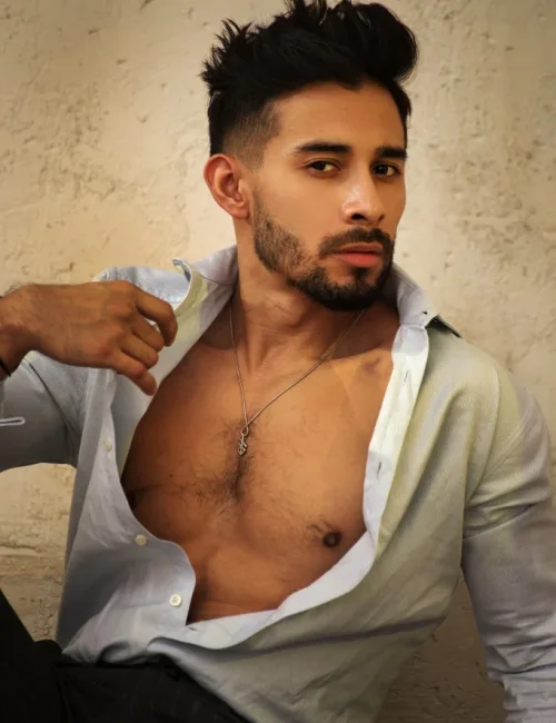 Preston photo 13, ebony, average, black hair, 173 cm, 68 kg, Hong Kong