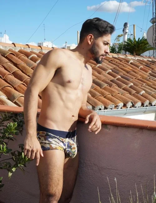 Preston photo 21, ebony, average, black hair, 173 cm, 68 kg, Hong Kong