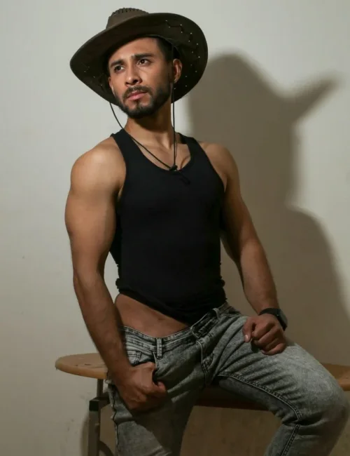Preston photo 27, ebony, average, black hair, 173 cm, 68 kg, Hong Kong