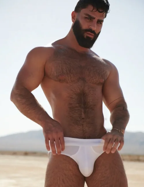 Hakan photo 21, european, busty, black hair, 178 cm, 93 kg, Hong Kong