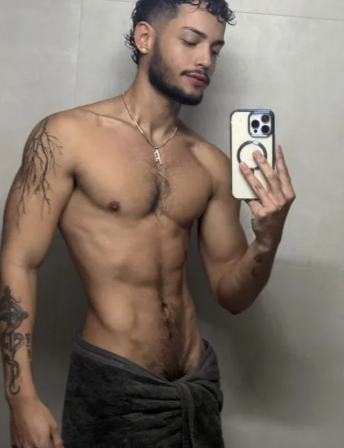 Angelo photo 4, european, average, black hair, 175 cm, 72 kg, Hong Kong