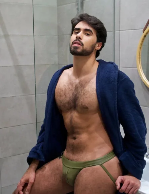 Antonio photo 1, asian, curvy, black hair, 178 cm, 81 kg, Hong Kong