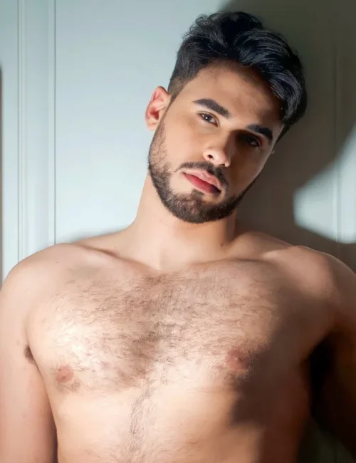 Antonio photo 45, asian, curvy, black hair, 178 cm, 81 kg, Hong Kong