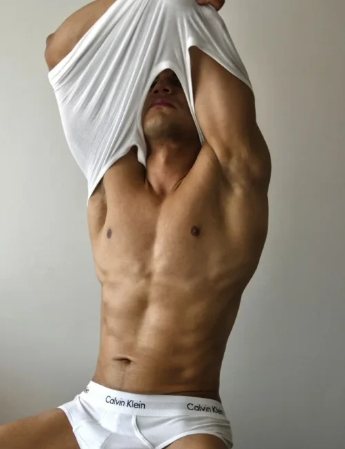 Mathew photo 1, asian, athletic, brunette, 178 cm, 68 kg, Hong Kong