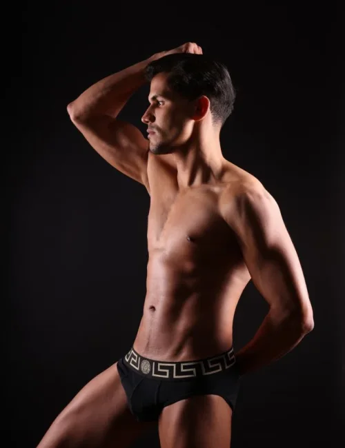 Mathew photo 3, asian, athletic, brunette, 178 cm, 68 kg, Hong Kong