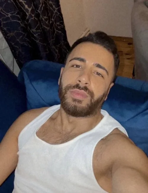 Burak photo 12, asian, athletic, black hair, 183 cm, 70 kg, Hong Kong