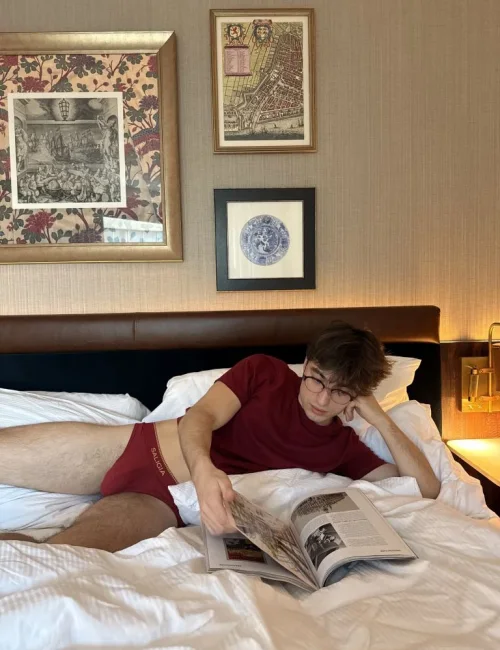 Tom photo 4, european, average, brunette, 170 cm, 65 kg, Hong Kong
