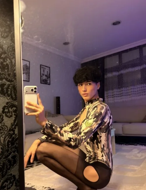 Ford photo 2, asian, athletic, brunette, 183 cm, 65 kg, Hong Kong