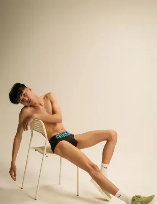 Ford photo 6, asian, athletic, brunette, 183 cm, 65 kg, Hong Kong