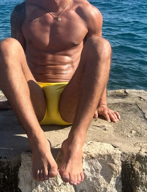 Vinicius photo 3, asian, average, brunette, 183 cm, 79 kg, Hong Kong
