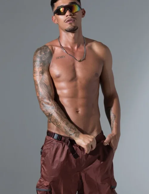 Vinicius photo 30, asian, average, brunette, 183 cm, 79 kg, Hong Kong