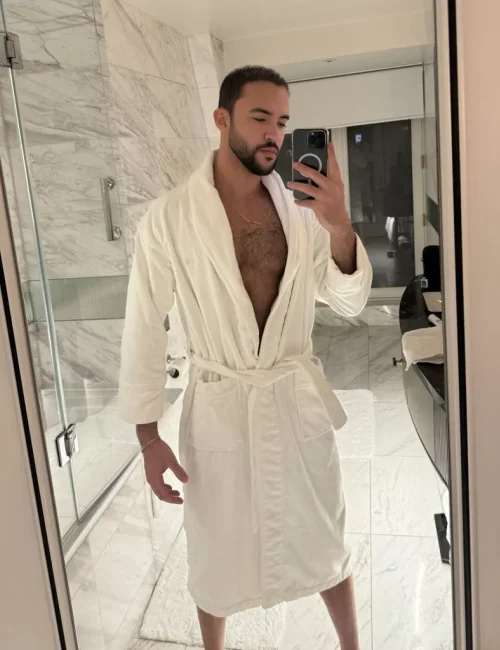 Carlo photo 13, european, average, black hair, 188 cm, 88 kg, Hong Kong