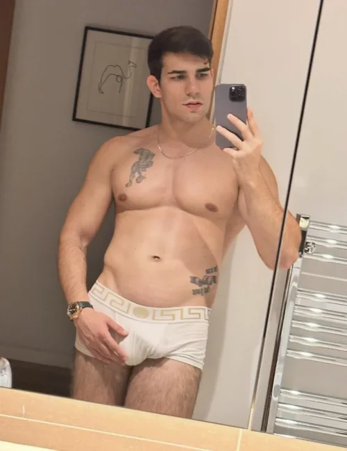 Boris photo 16, european, average, black hair, 188 cm, 86 kg, Hong Kong