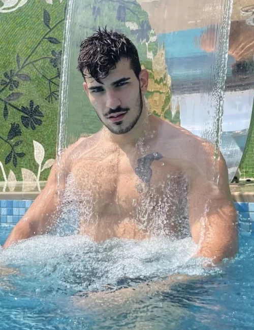 Boris photo 19, european, average, black hair, 188 cm, 86 kg, Hong Kong