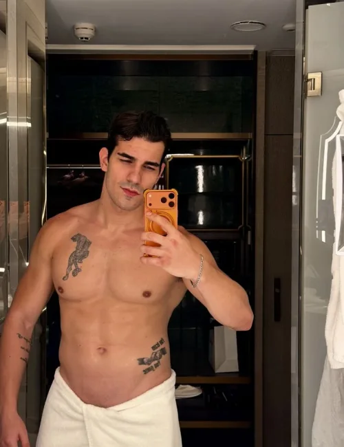 Boris photo 2, european, average, black hair, 188 cm, 86 kg, Hong Kong