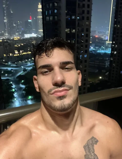 Boris photo 21, european, average, black hair, 188 cm, 86 kg, Hong Kong