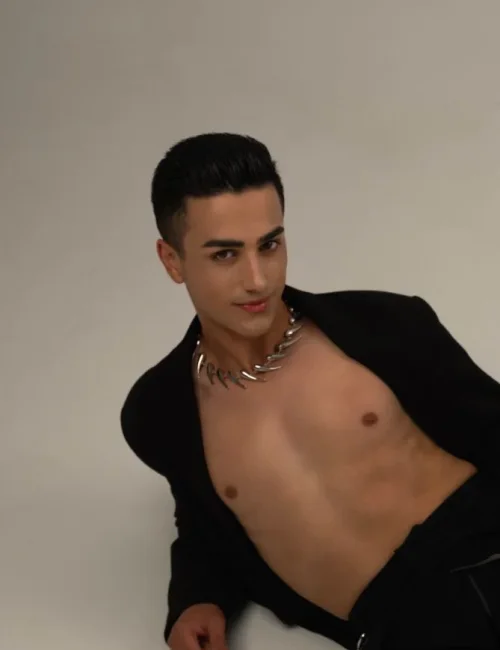 Ivan photo 11, european, curvy, black hair, 170 cm, 77 kg, Hong Kong