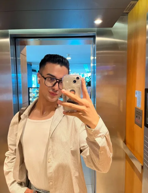 Ivan photo 18, european, curvy, black hair, 170 cm, 77 kg, Hong Kong